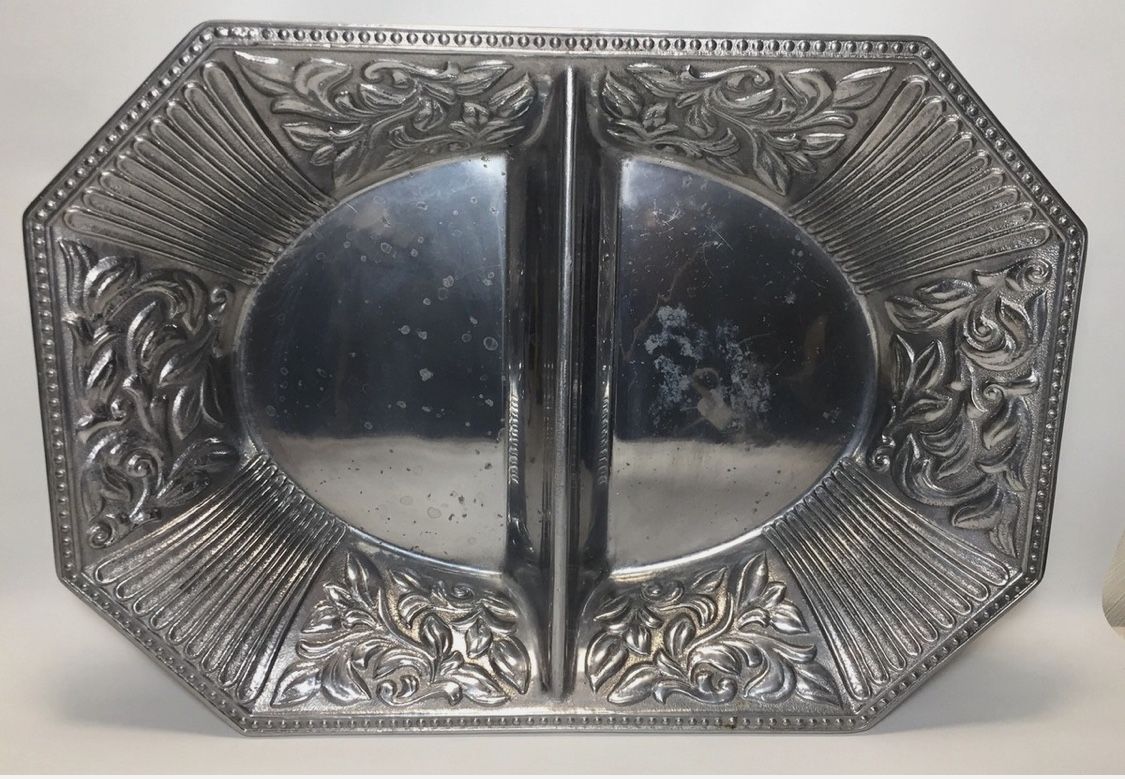 Lenox Divided Server Tray