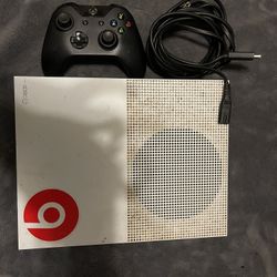 Xbox One s With Games And Remote