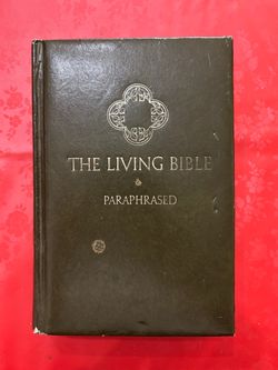 Vintage 1972 The Living Bible Paraphrased Hardcover - Tyndale House