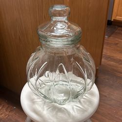 Beautiful Heavy Duty Glass Jar 14” Tall Overall With Lid Pickup Conroe