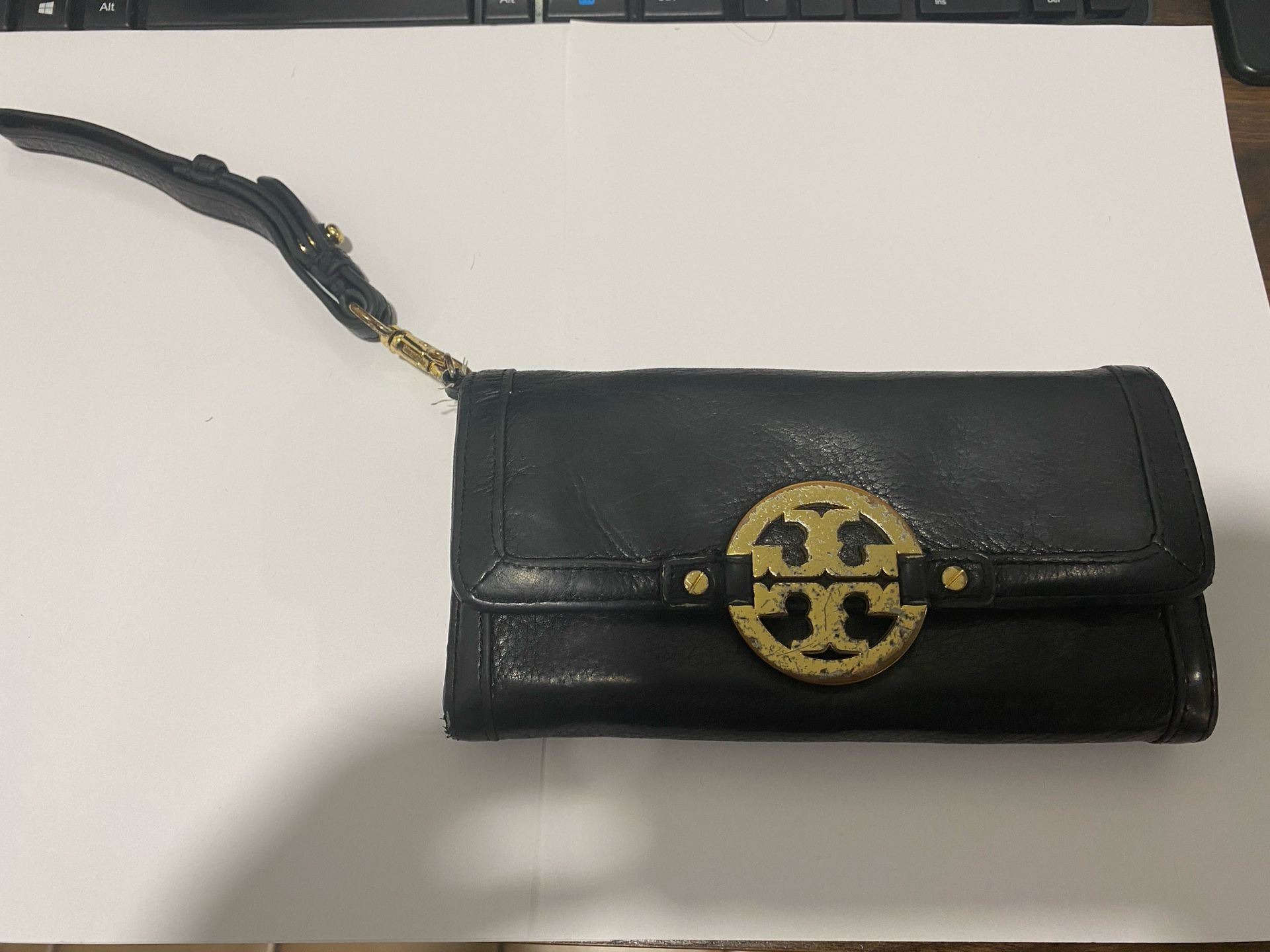 Tory Burch Leather Wallet / Wristlet