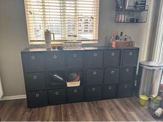 2 black 9 square cubbies