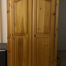 Armoire