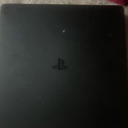 PlayStation 4 control come with no cord