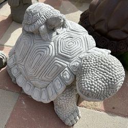 New Large Turtle Made Out Of Cement Perfect Gift 