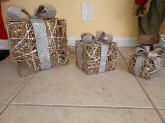 Light up Christmas gifts boxes
