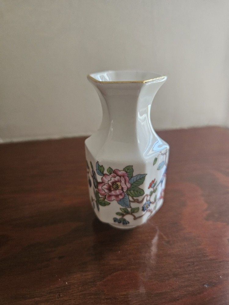 Small Aynsley Bone China Vase Made In England 3.5" Tall
