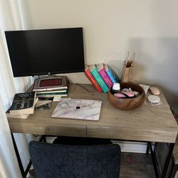 Desk With Drawers And Charging Station