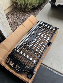 OEM 2025 GMC Sierra 1500 Denali Front Bumper Grille Upper Grill Chrome