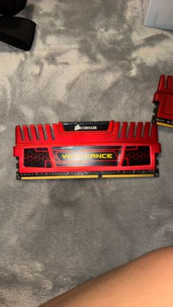 two 8GB Corsair Vengeance DDR3-1600