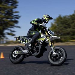 Losi pro Moto SM fxr supermoto RC motorcycle brand new $499 plus tax special summer deal cheaper than anywhere else