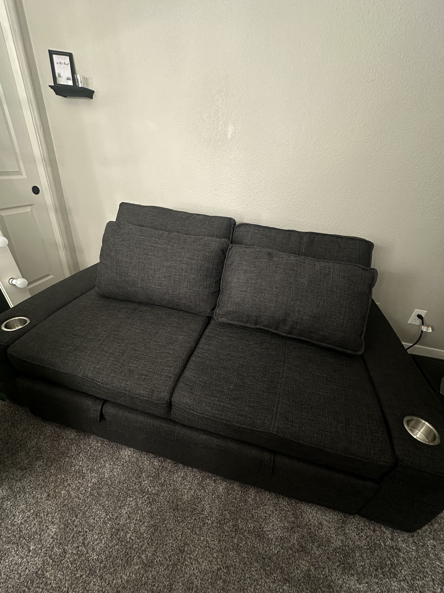 Sofa With Pull Out Bed