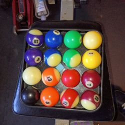 Glow-in-the-dark Pool Balls And Black Light