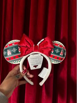 2026 Disney Christmas Ears
