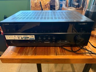 Surround sound speaker system