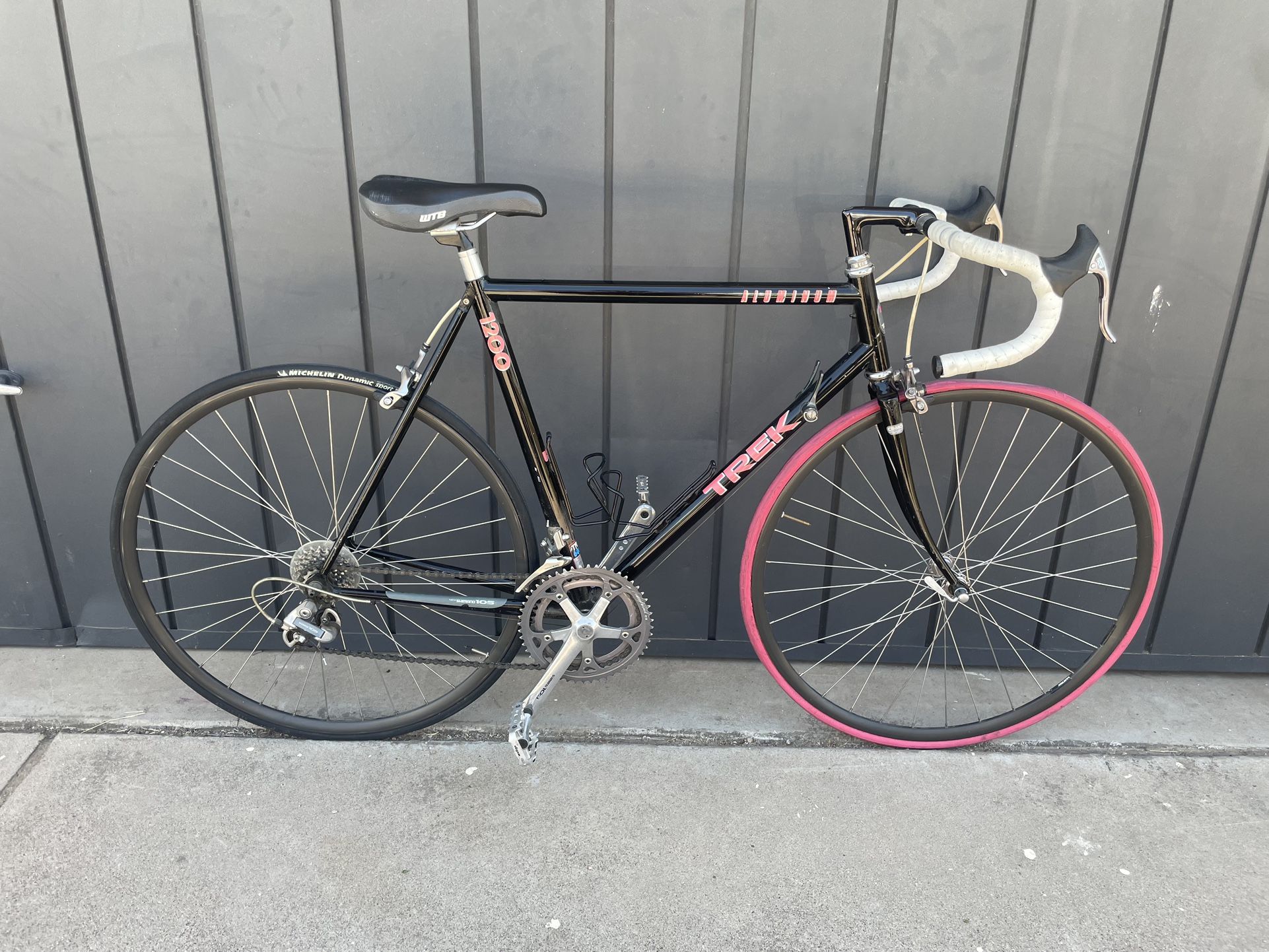 Vintage Trek 1200 Aluminum Road Bike