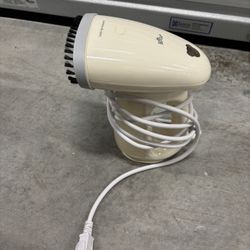 Bear Clothes Steamer