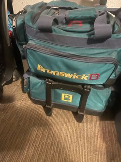 4 ball bowling bags  BRUNSWICK roller with shoes and bowling equipment pockets