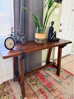 Pier 1 Imports Wood Entry Table *measures (W50”D16.5”H29”