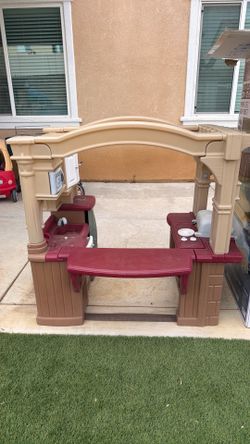 Kids kitchen Free