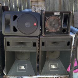 Speakers And Amps 
