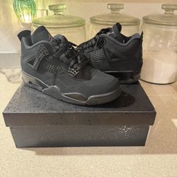 Jordan 4 Black Cat