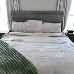 6-Piece King Bedroom Set – Solid Wood – Rooms To Go