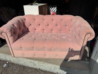 pink tufted velvet Chesterfield-style sofa with rolled arms and nailhead trim. NEEDS CLEANING