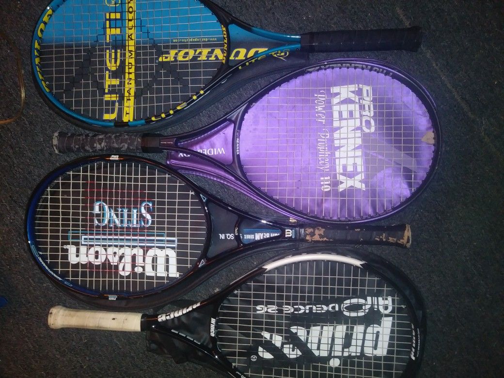 Tennis Rackets(4 total)