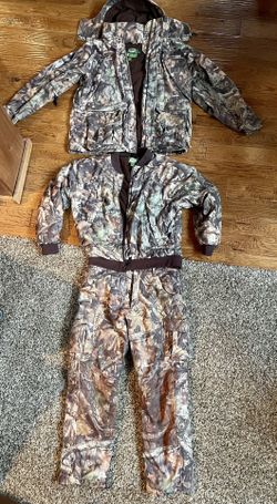 Cabelas Super Slam 3 pc Advantage Timber Mens Reg XL  Coats & Reg Size 36 Pants.  Close up pics included on pants: 1 small hole in left front knee and