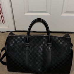 Sprayground Sharks in Paris Duffle for Sale in Austin, TX - OfferUp