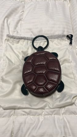 STAUD Turtle Statement Bag