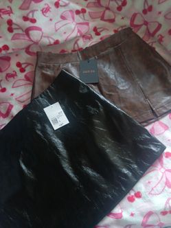 Women skirts