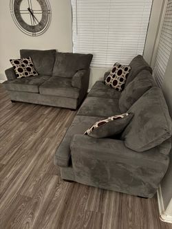 Couch/Sofa & Love Seat set