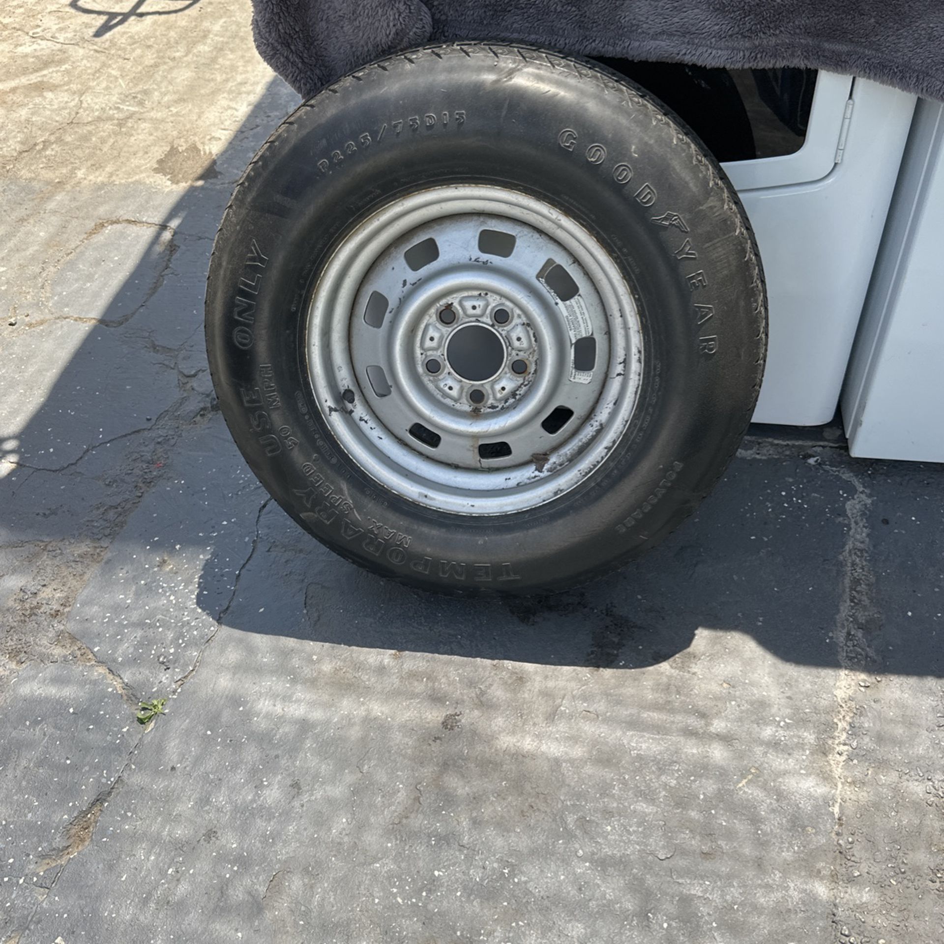 Jeep Yj  Spare Tire 