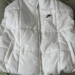 White Nike Puffer Vest XL