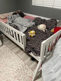 Twin Bed & Bed Frame