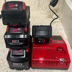 Milwaukee Battery Set