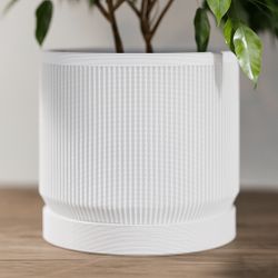 3D Printed White PLA Planter – 4 Inches 🌿 