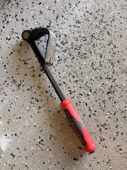 Crescent Index Renovation Bar