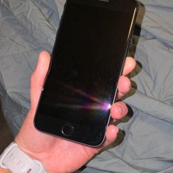 iPhone SE 3rd Generation 64GB (Unlocked)