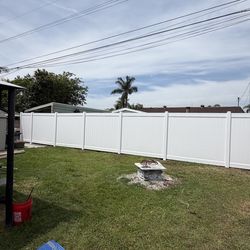 Vinyl fence