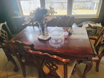 Dinning table