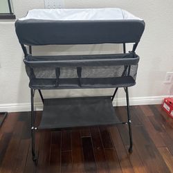 Infants Changing Table 