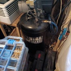 Air compressor 