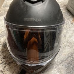 Sena Outrush Size Medium Bluetooth Helmet 