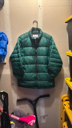 Columbia • Men's Frost Fighter • Insulated Jacket • Water Resistant • Green