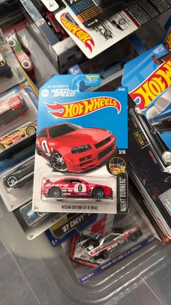 Hot Wheels - Night Burnerz - Nissan Skyline GT-R (R34) 2016