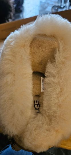 Ugg slippers