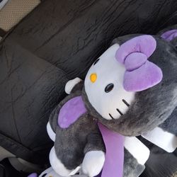 Hello Kitty Greeter Halloween 